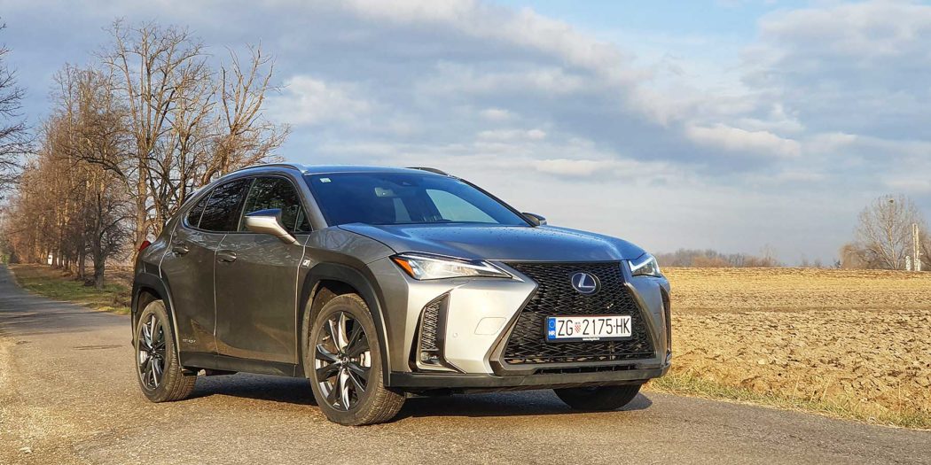 Lexus UX