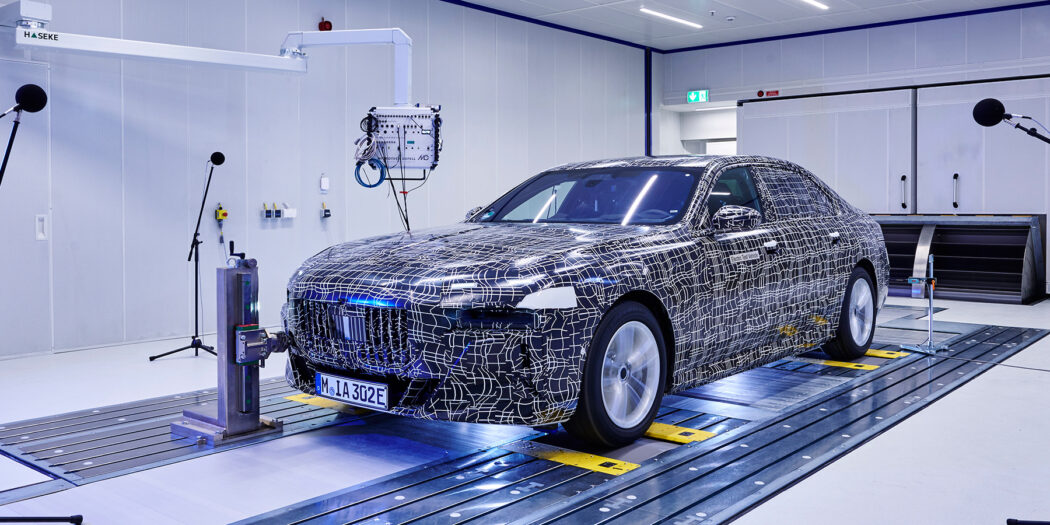 BMW i7