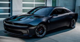 Dodge Charger Daytona SRT